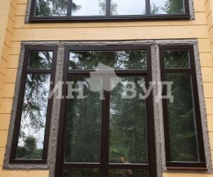Остекление загородной резиденции деревянными окнами